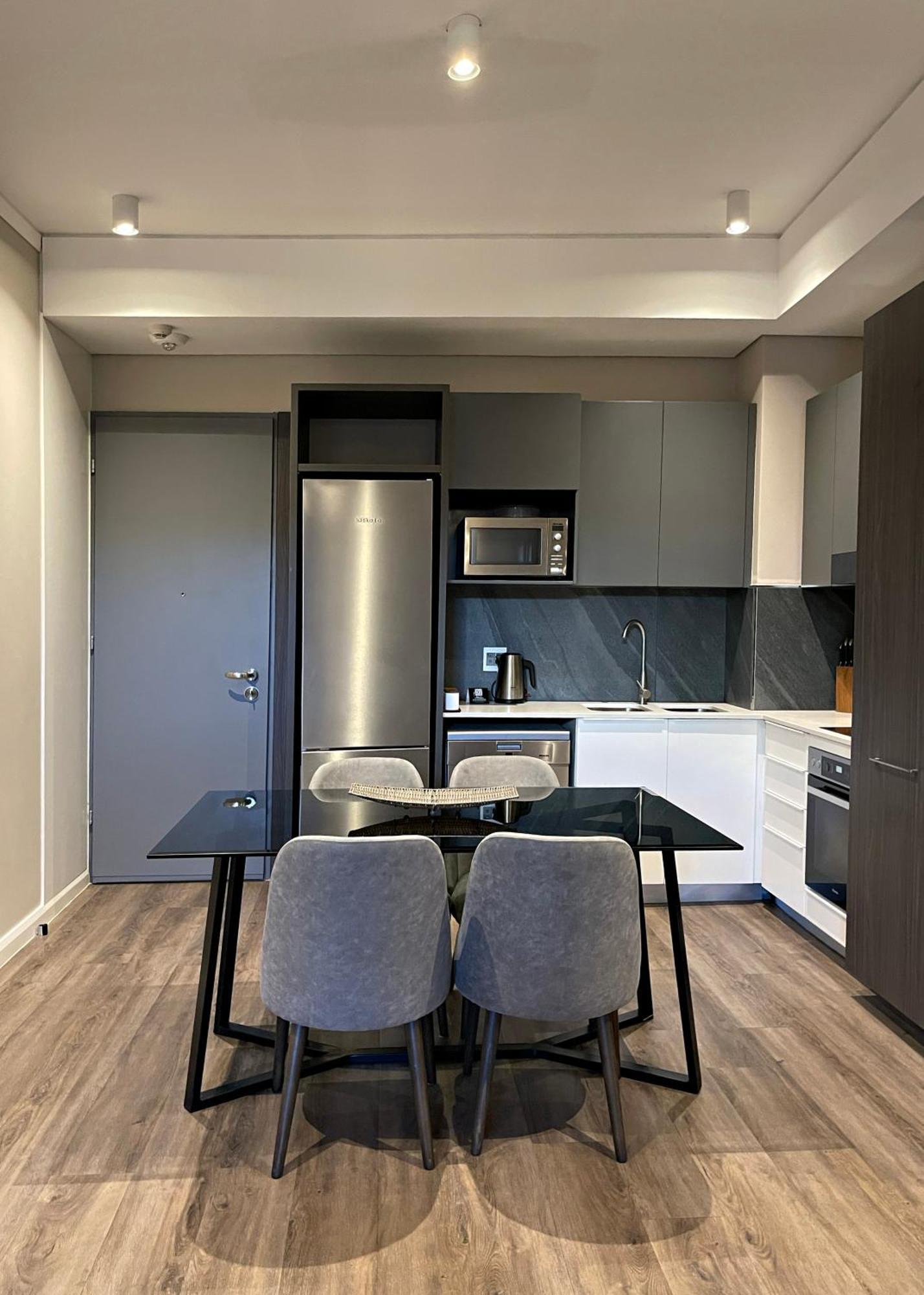 Menlyn Maine Luxury Rentals Pretoria Ngoại thất bức ảnh